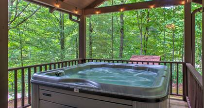 Pisgah Pines | Cozy Log Cabin w/ Hot Tub & Fire Pit Near Asheville Airport