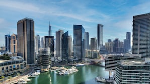 Luxury Apartment | Balcony view - Contemporary One Bedroom with Full Marina View (Dubai)