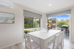 Dining - This revamped quintessential holiday home, prime location (sleeps 8) (Sorrento)