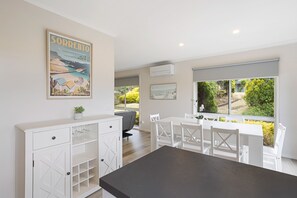 Dining - This revamped quintessential holiday home, prime location (sleeps 8) (Sorrento)