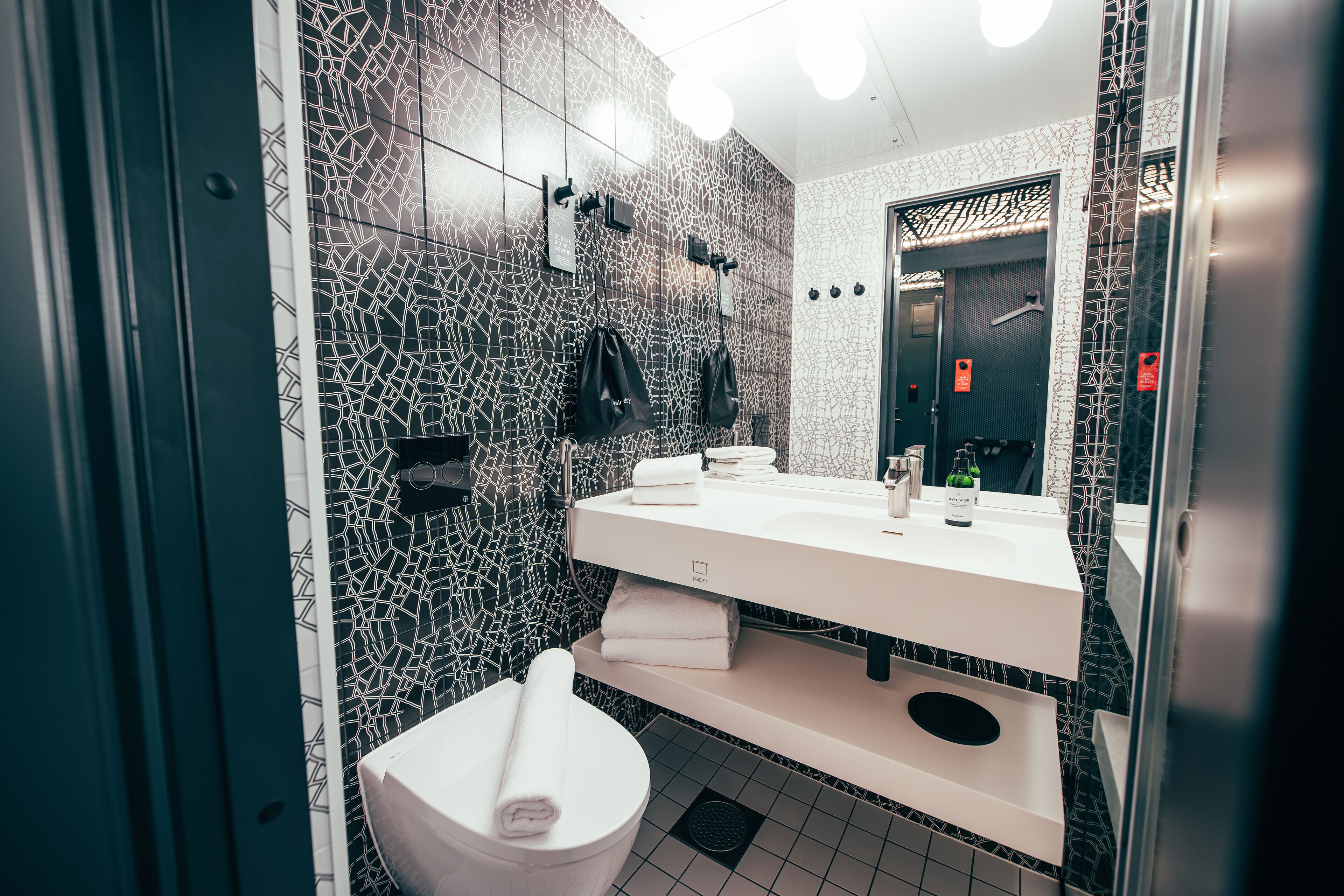 shower, hydromassage showerhead, eco-friendly toiletries, hair dryer