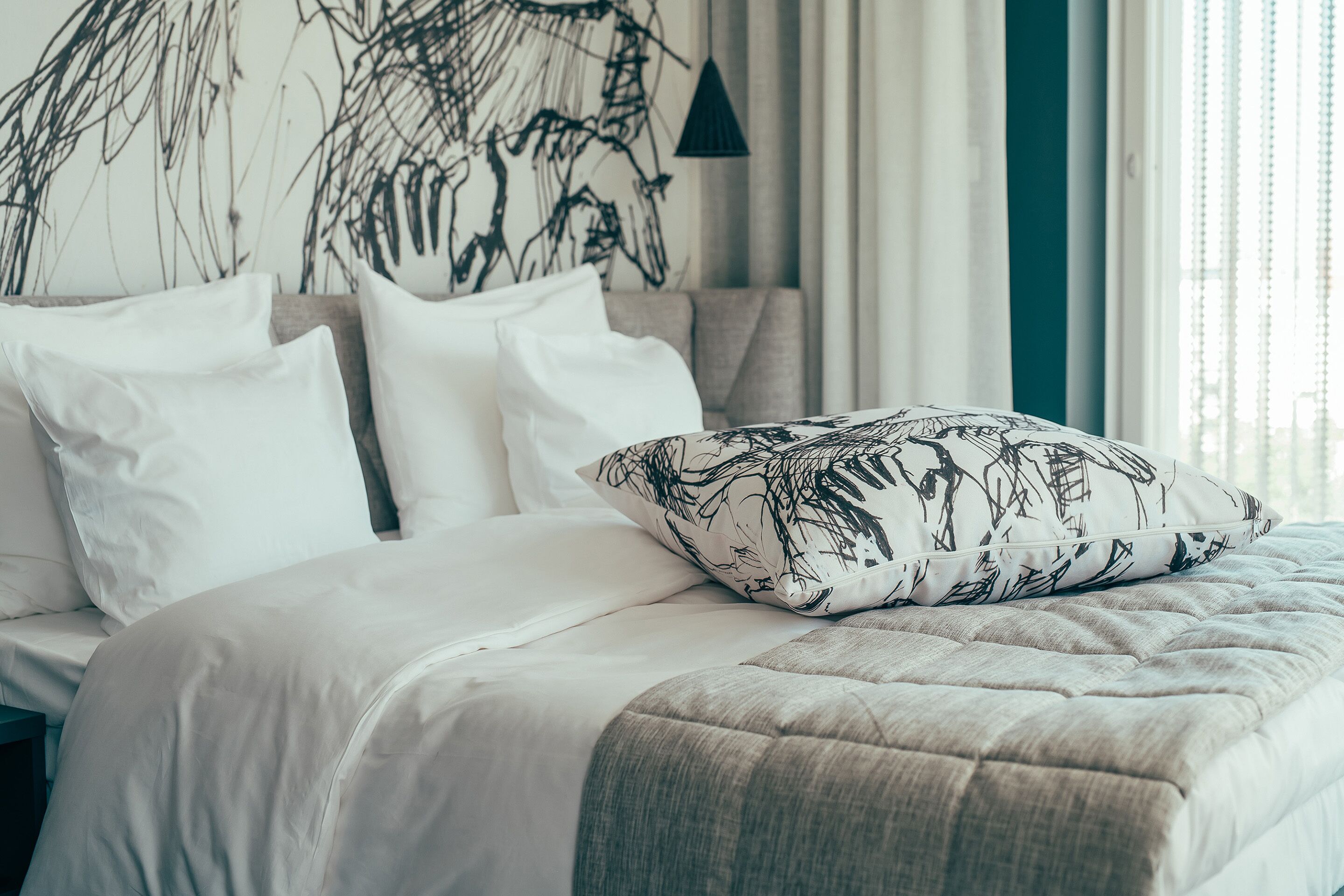 Couette en duvet d'oie, rideaux occultants, Wi-Fi gratuit, draps fournis