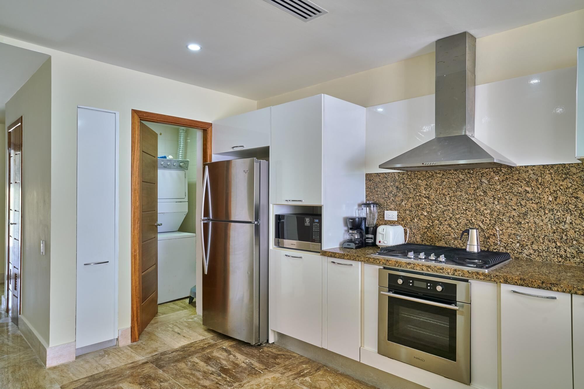 Photo - PLAYA Los Corales VILLAS and suites, BBQ POOL SPA