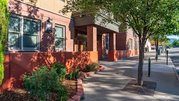 Enceinte de lâhĂ©bergement