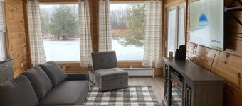 Tiny house, loft bedroom, near the river, Cooperstown and Baseball hall of fame