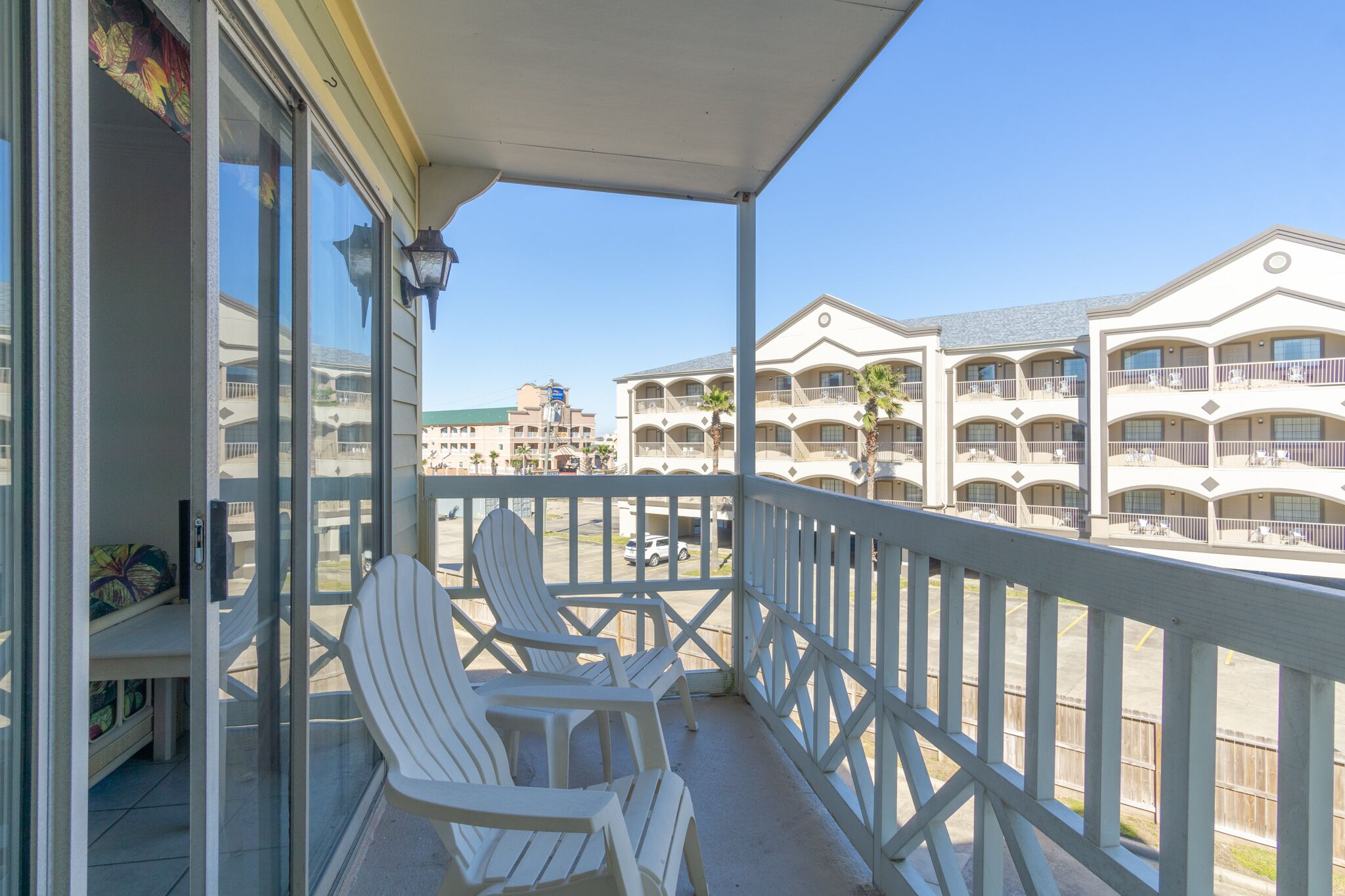 The Gulf Treasure, Sleeps 6, Come Enjoy the Beach!