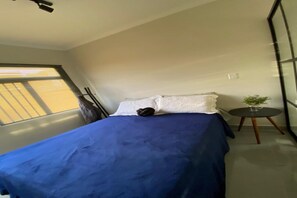 1 quarto, escrivaninha, Wi-Fi, acesso para cadeiras de rodas