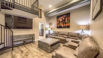 House, 3 Bedrooms | Interior