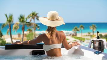 Nautilux Suite with Hot Tub & Sea View | Balcony view