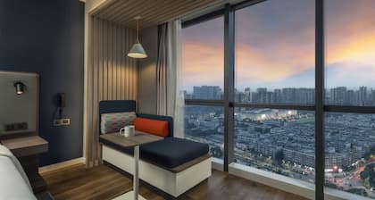 Holiday Inn Express Meishan Dongpo by IHG