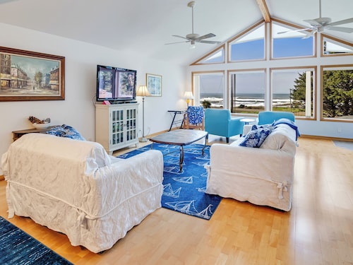 Bob Creek Loft - Cape Perpetua Area
