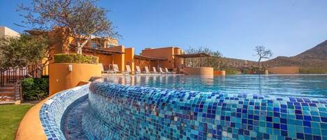 Alberca al aire libre