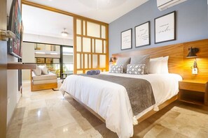 1 bedroom, in-room safe, iron/ironing board, free WiFi