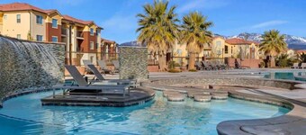 Zion Village Poolhouse in Hurricane with Pool and Hot Tub