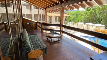 32-inch flat-screen TV with cable channels, TV, table football