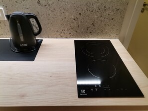 Kaffee und/oder Kaffeemaschine