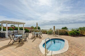 Pool - 2 Bedroom in Twin Palms Resort - Renovated and ready for you! (Panama City)