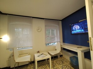 Deluxe-Doppelzimmer | Minibar, Schreibtisch, laptopgeeigneter Arbeitsplatz