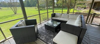 The Garden Suite at Moon Lake Farm - come stay at the farm