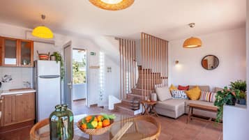 Nhà Duplex dành cho gia đình | Bếp riêng | Tủ lạnh, lò nướng, bếp nấu, dụng cụ pha cà phê/trà