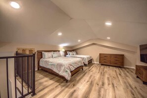 5 Schlafzimmer, Bügeleisen/Bügelbrett, kostenloses WLAN, Bettwäsche