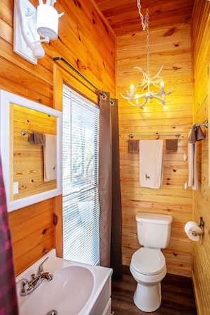 Towels, soap, shampoo