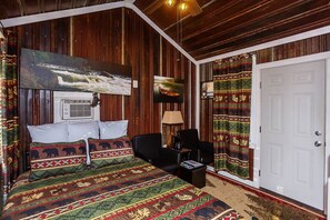 1 habitación, escritorio, tabla de planchar con plancha y wifi gratis 