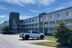 Exterior - Baymont By Wyndham Dayton North (Dayton)
