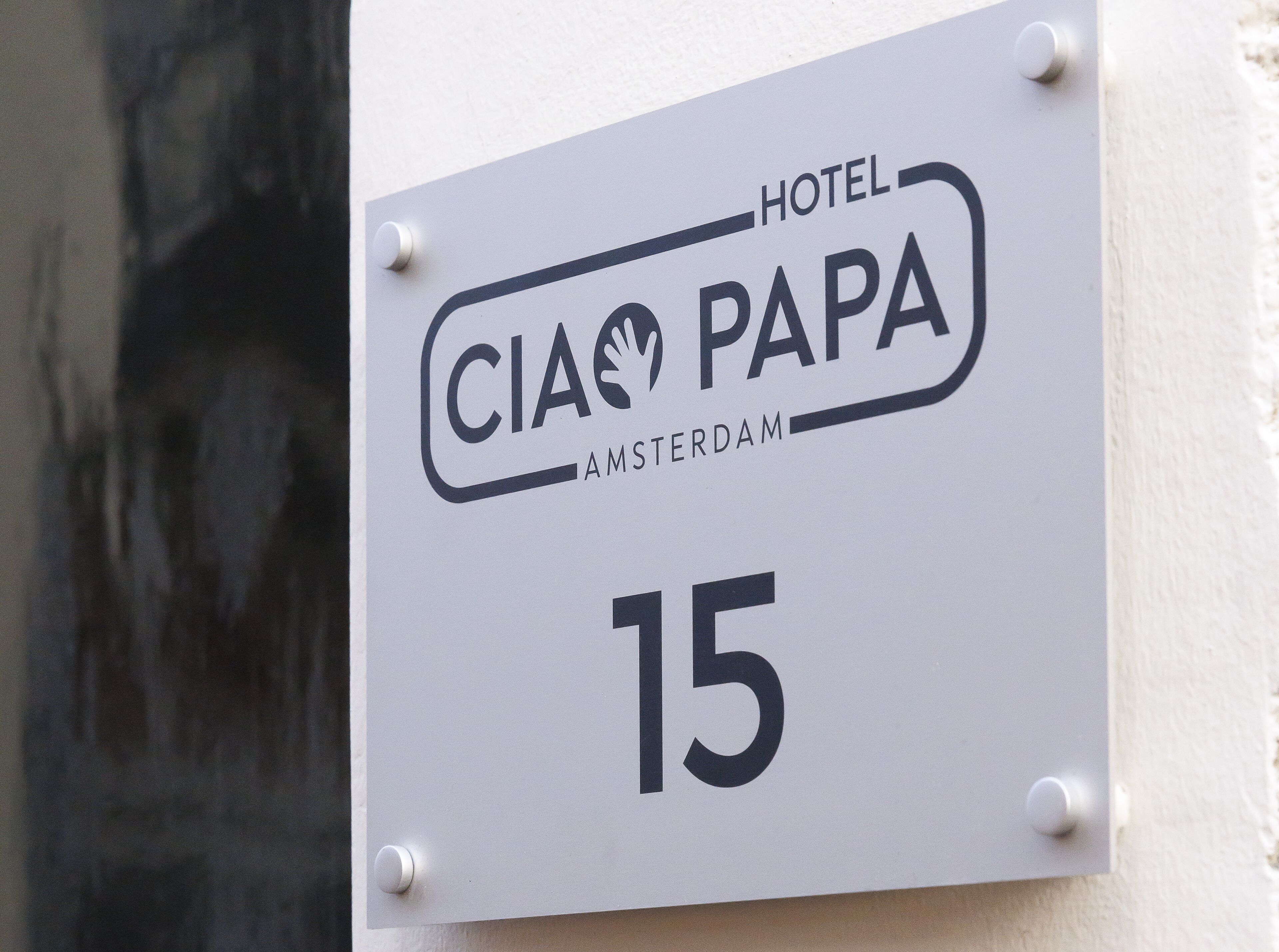 Photo - Ciao Papa Hotel Amsterdam Central Station