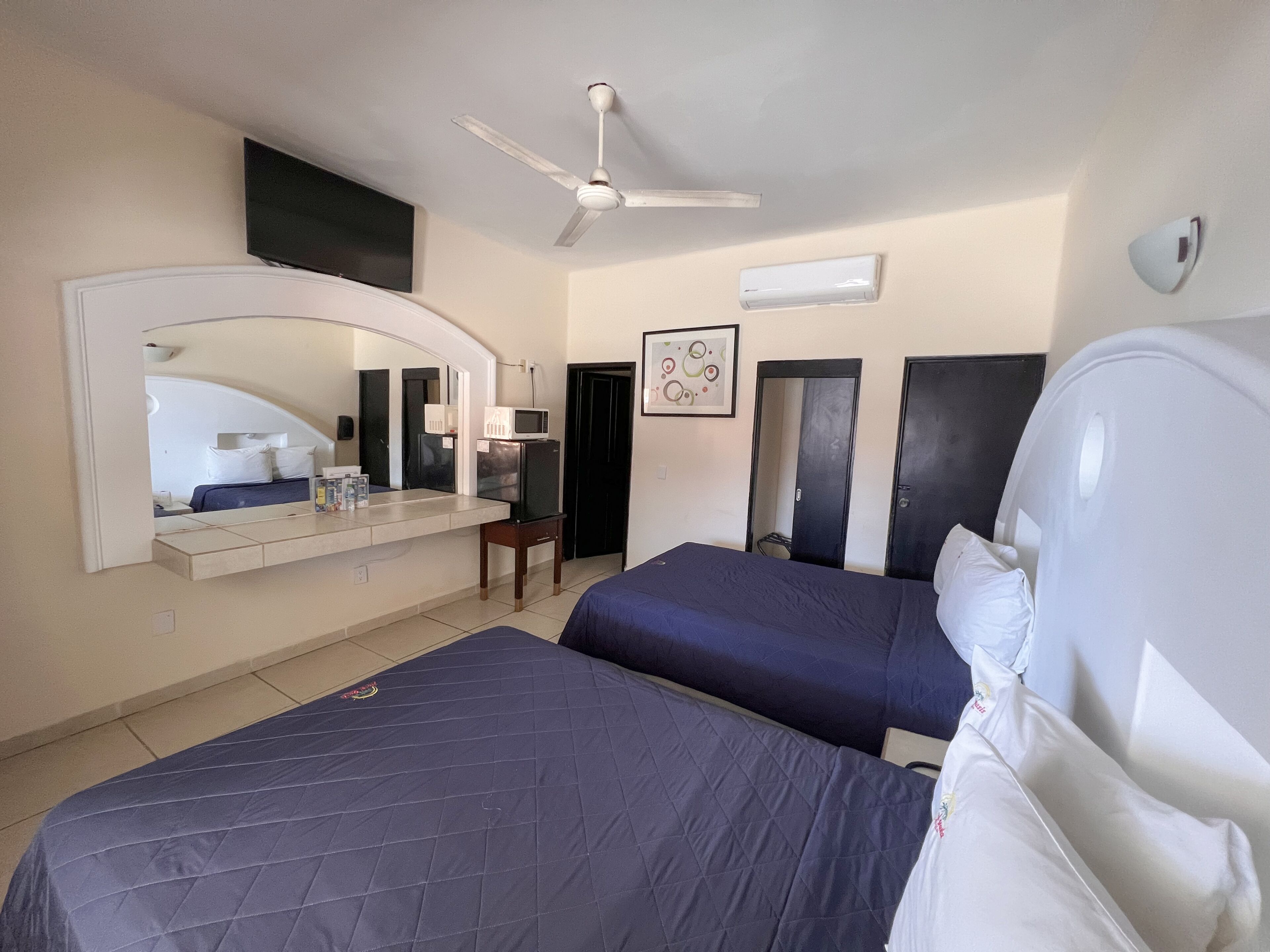 Chambre Double | Wi-Fi gratuit, draps fournis