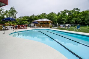 Piscine intérieure