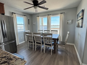 Dining - Escape at Treasure Island, On The Beach at San Luis Pass! (Freeport)