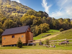 Cabin, Ensuite, Mountain View | Garden - Cab'ânes du Pibeste (Segus)