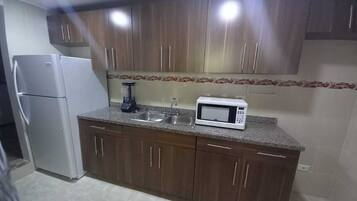 Family Cottage | Dapur peribadi | Ketuhar gelombang mikro, ketuhar