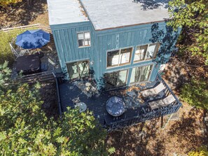 Exterior - New Breathtaking Catskill Retreat with Views and Hot Tub, The Nest Retreat in Woodstock Catskill (Glenford)