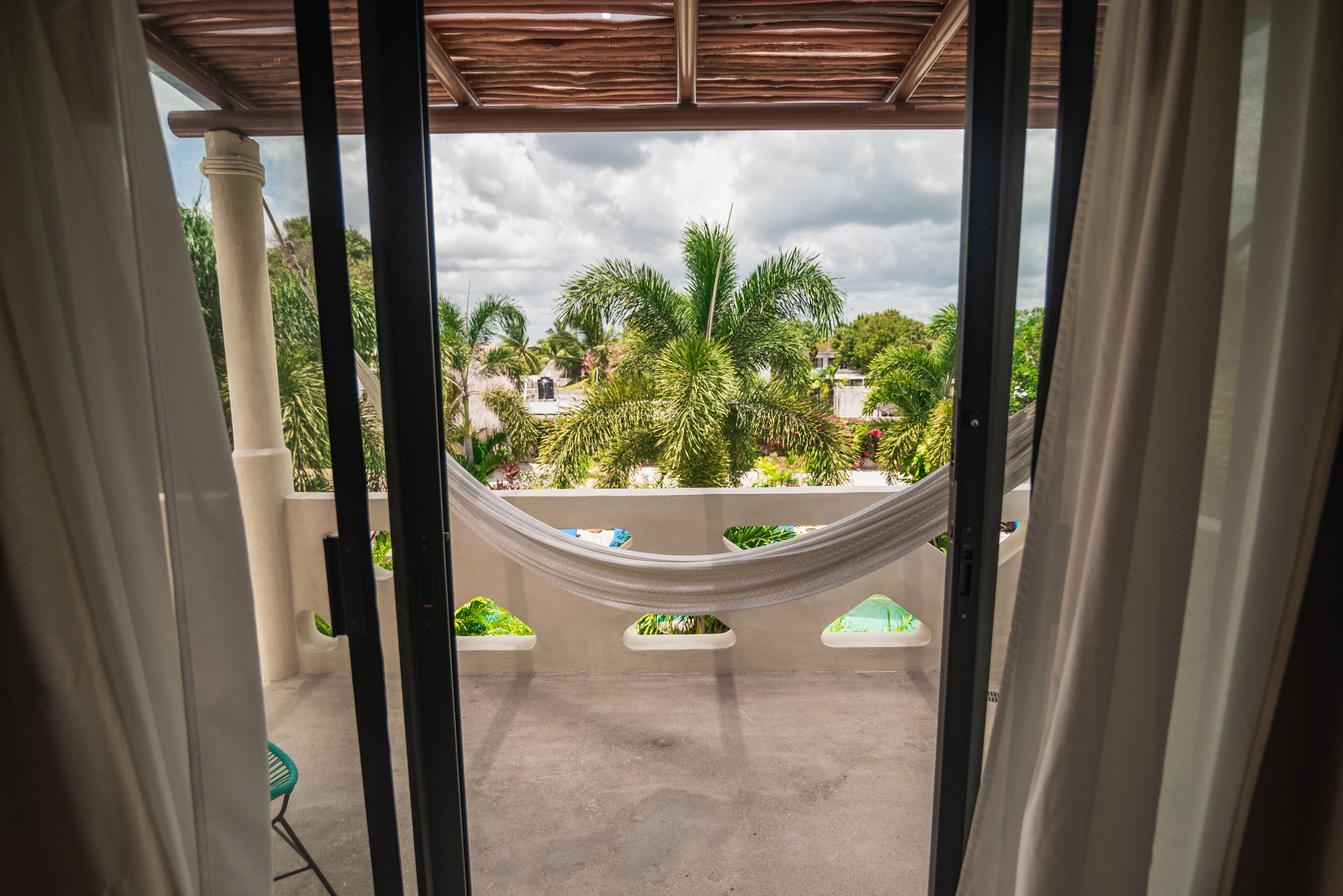 Photo - Blue Palm Bacalar