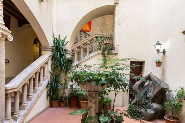 Enceinte de l’hébergement