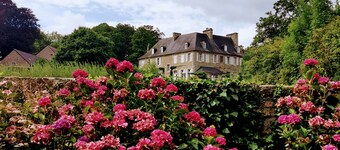 Roz Maria Estate – Manor & Large Gîte for 32, Ideal for Weddings & Seminars