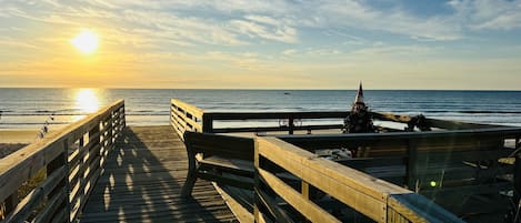 Beach/ocean view