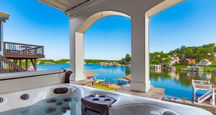 Private Lakefront Escape|Views, Dock, Hot Tub Fun