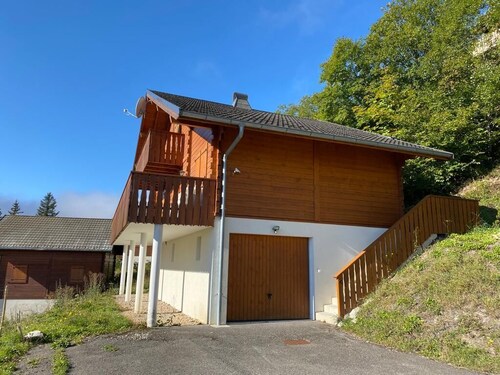 5-bedroom chalet with private sauna and stunning views