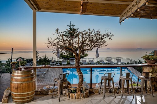 Villa Provenza 12+4, Emma Villas