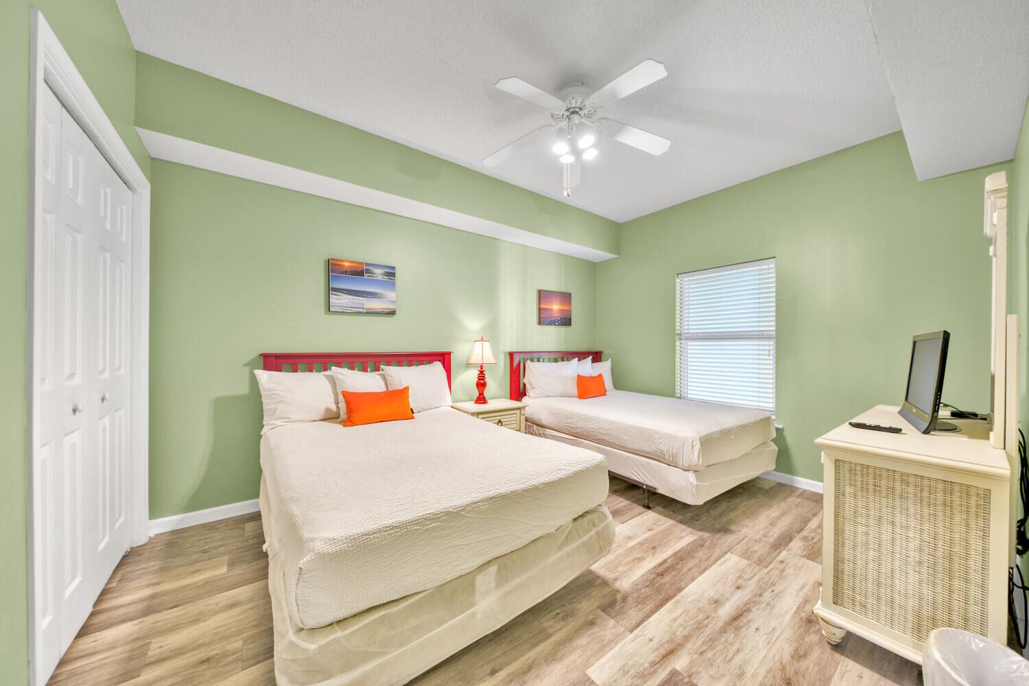 3 bedrooms, iron/ironing board, free WiFi, bed sheets