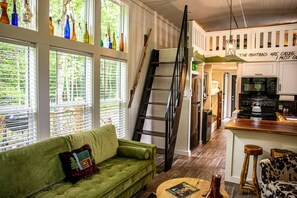 Smart-TV, Kamin, Videospiele