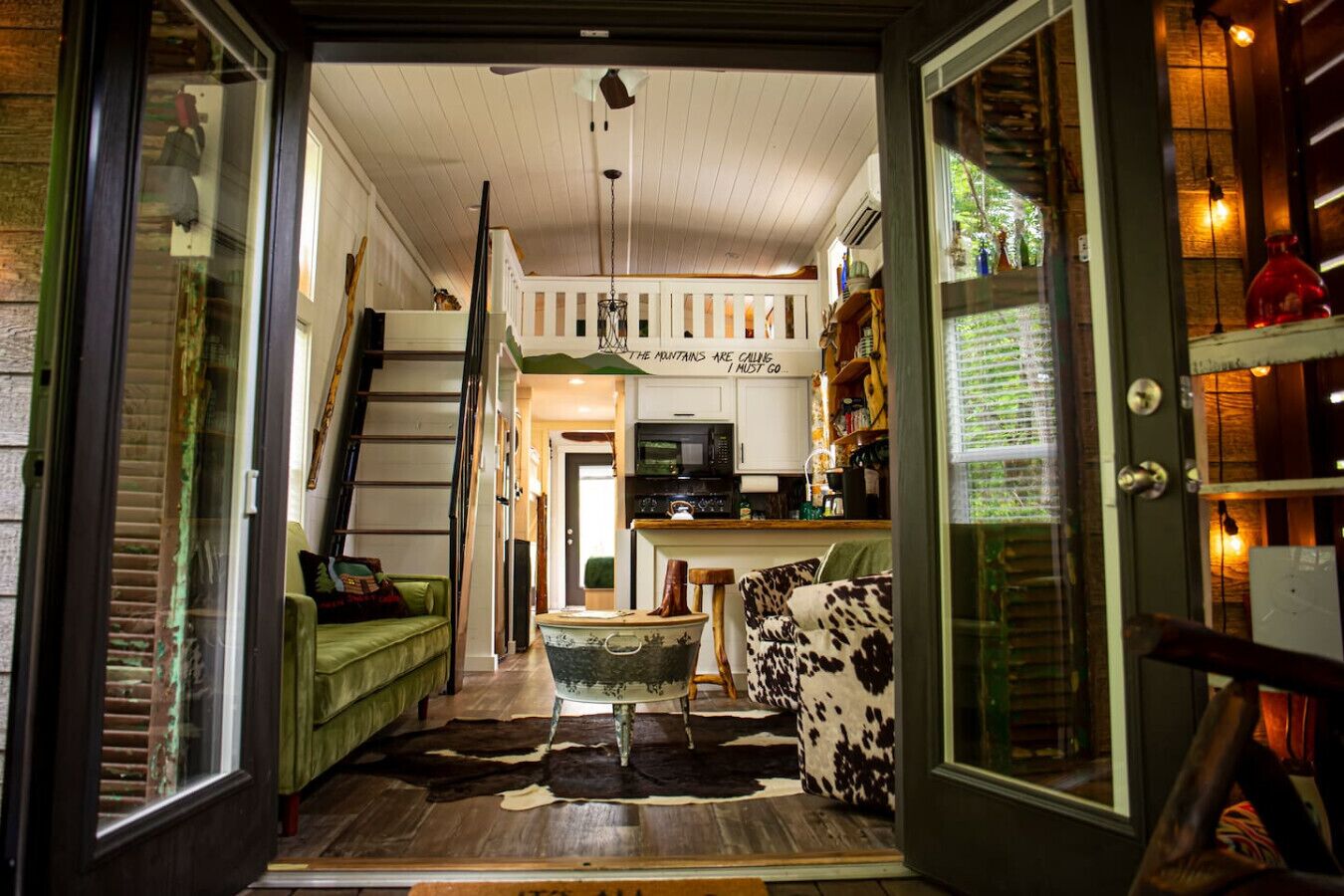 TV connectée, cheminée, jeux vidéo