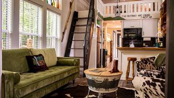 Televisor intel·ligent, llar de foc i videojocs