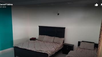 Standard Triple Room | Iron/ironing board, free WiFi, bed sheets