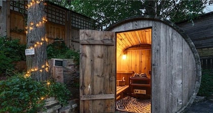 Luxury Designer Villa with hot tub and sauna