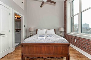 2 chambres, bureau, fer et planche à repasser, Wi-Fi