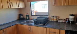 Apartment | Private kitchen | Fridge, microwave, oven, stovetop - Lovely Caravan at Ingoldmells Just Behind Sealands (Skegness)